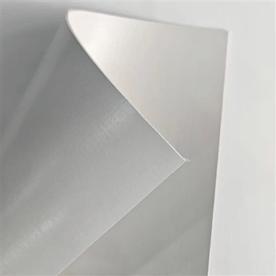 Qual è la resistenza chimica della membrana impermeabile pre-posata?